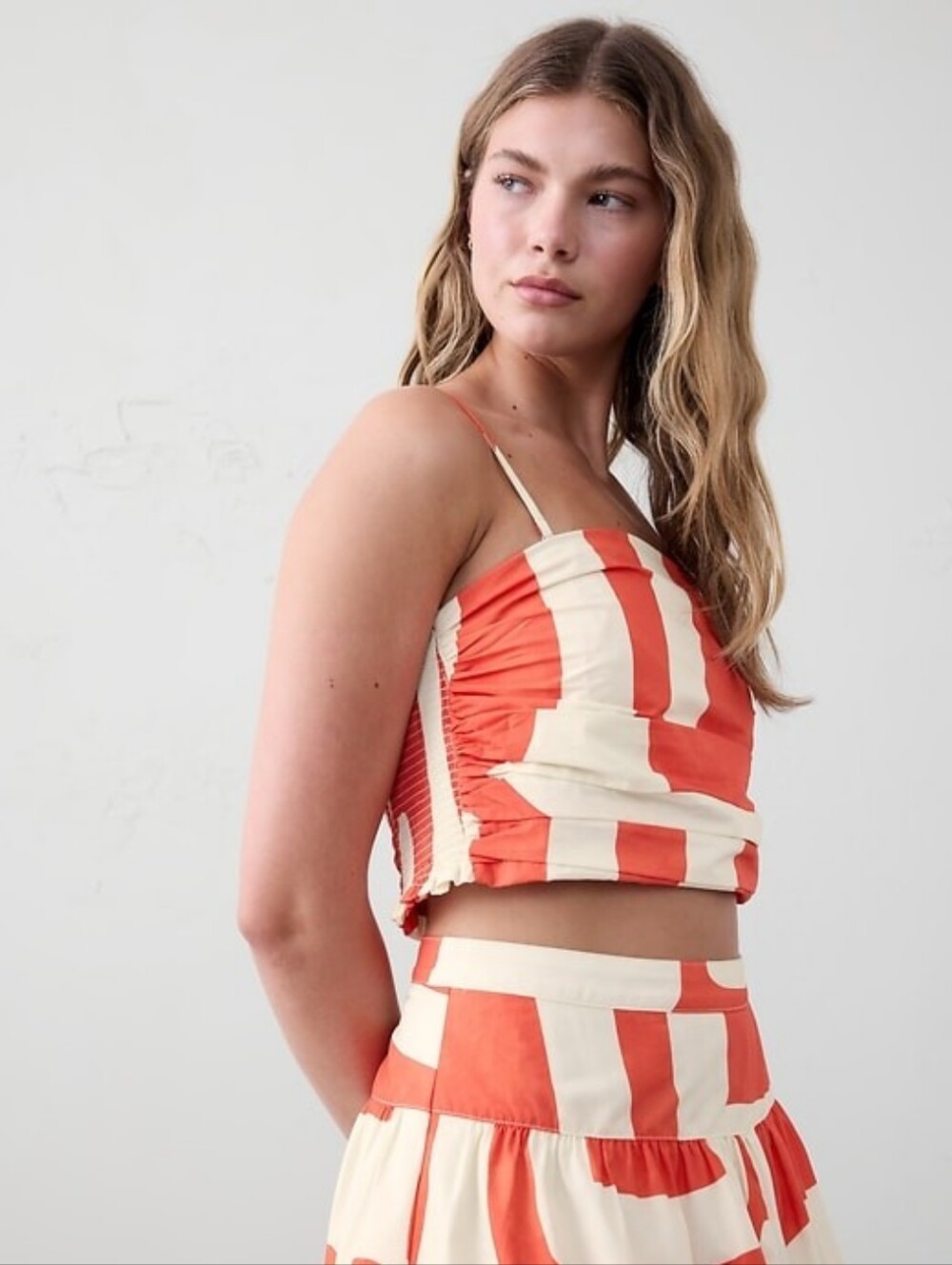 Banana Republic Pleated Coral and White Spaghetti Strap Crop Top Lg